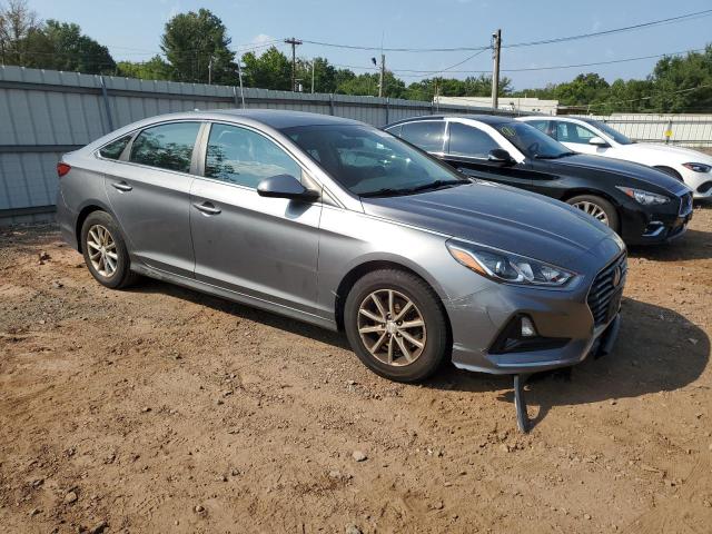 Photo 3 VIN: 5NPE24AF5JH714169 - HYUNDAI SONATA SE 