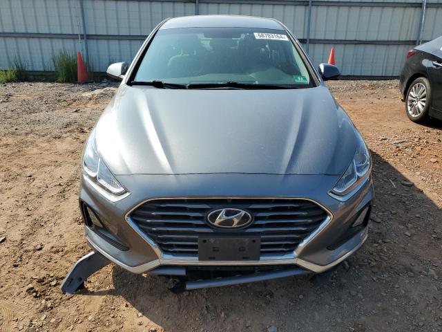 Photo 4 VIN: 5NPE24AF5JH714169 - HYUNDAI SONATA SE 