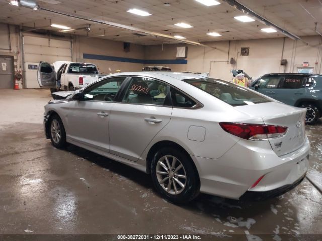 Photo 2 VIN: 5NPE24AF5KH731894 - HYUNDAI SONATA 