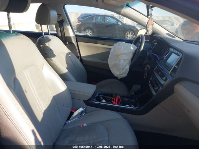 Photo 4 VIN: 5NPE24AF5KH737355 - HYUNDAI SONATA 