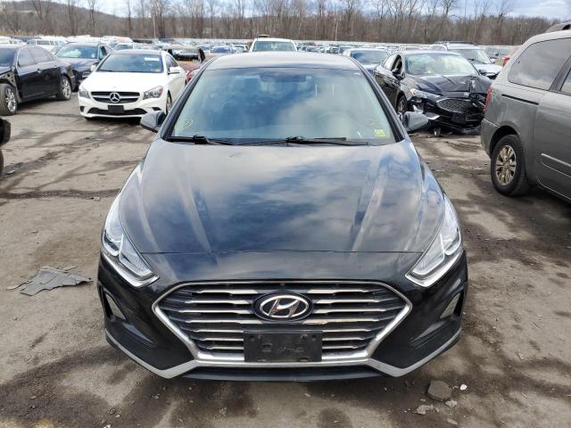 Photo 4 VIN: 5NPE24AF5KH742944 - HYUNDAI SONATA SE 