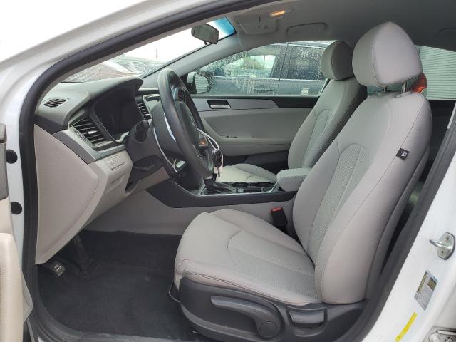 Photo 6 VIN: 5NPE24AF5KH747092 - HYUNDAI SONATA 