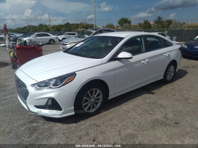 Photo 1 VIN: 5NPE24AF5KH752423 - HYUNDAI SONATA 