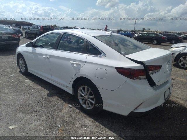 Photo 2 VIN: 5NPE24AF5KH752423 - HYUNDAI SONATA 