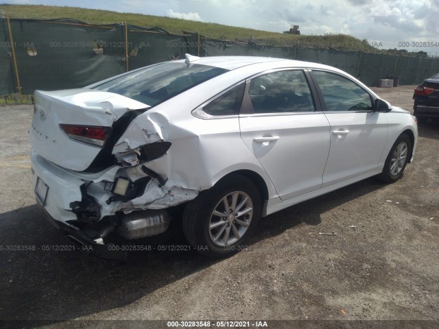 Photo 3 VIN: 5NPE24AF5KH752423 - HYUNDAI SONATA 