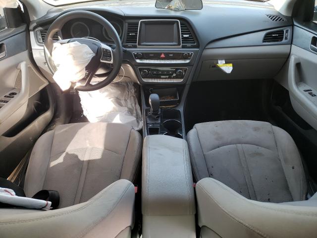 Photo 8 VIN: 5NPE24AF5KH753524 - HYUNDAI SONATA SE 