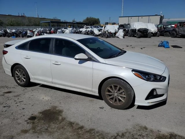 Photo 3 VIN: 5NPE24AF5KH776088 - HYUNDAI SONATA SE 