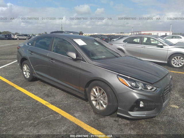 Photo 0 VIN: 5NPE24AF5KH779217 - HYUNDAI SONATA 