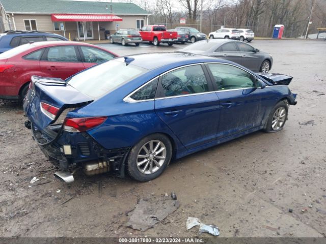 Photo 3 VIN: 5NPE24AF5KH782196 - HYUNDAI SONATA 