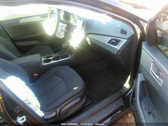 Photo 4 VIN: 5NPE24AF5KH787754 - HYUNDAI SONATA 