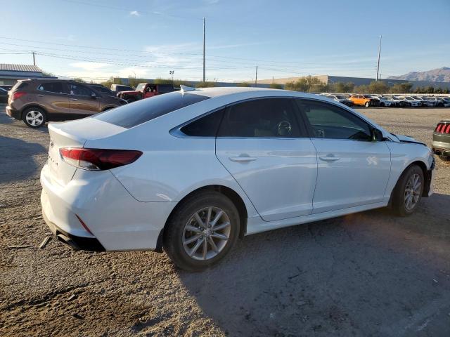 Photo 2 VIN: 5NPE24AF5KH808702 - HYUNDAI SONATA SE 