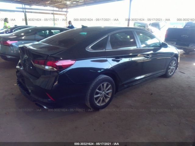 Photo 3 VIN: 5NPE24AF5KH813883 - HYUNDAI SONATA 