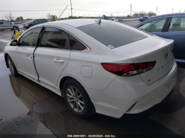 Photo 2 VIN: 5NPE24AF5KH819103 - HYUNDAI SONATA 