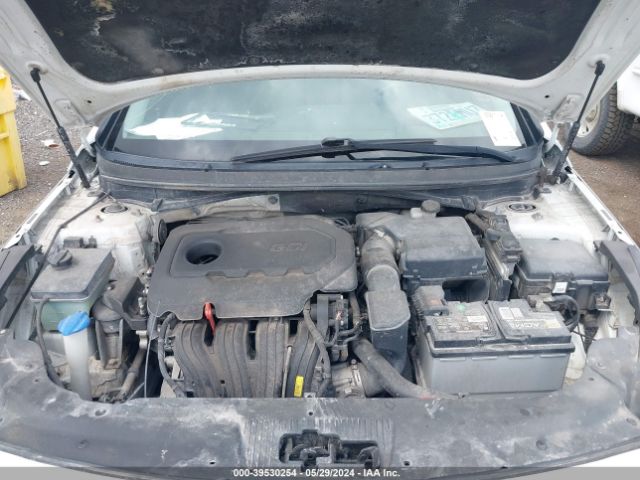 Photo 9 VIN: 5NPE24AF6FH004804 - HYUNDAI SONATA 