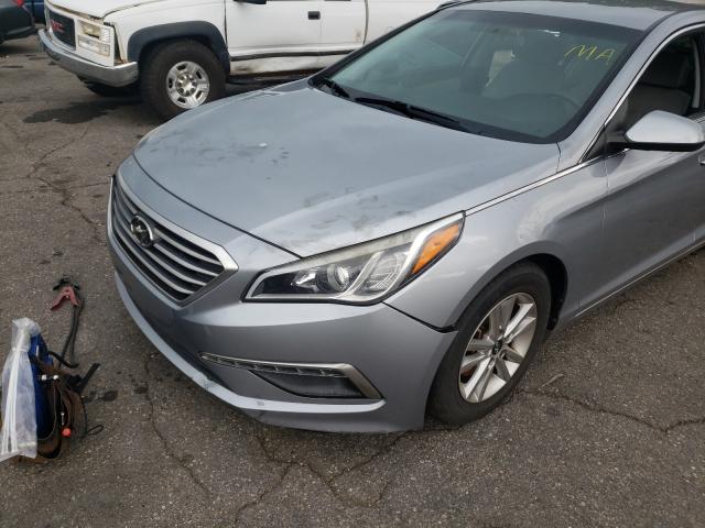 Photo 8 VIN: 5NPE24AF6FH005709 - HYUNDAI SONATA SE 