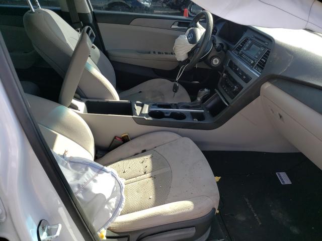 Photo 4 VIN: 5NPE24AF6FH017567 - HYUNDAI SONATA SE 