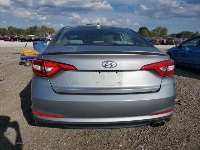 Photo 5 VIN: 5NPE24AF6FH020890 - HYUNDAI SONATA SE 