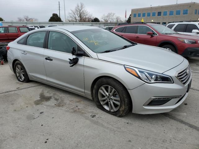 Photo 3 VIN: 5NPE24AF6FH024695 - HYUNDAI SONATA 