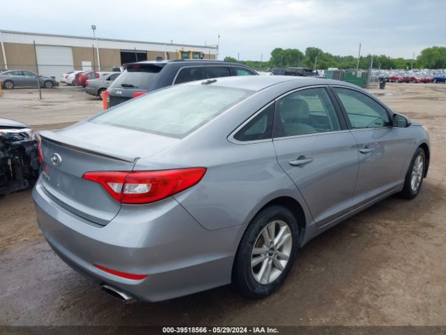 Photo 3 VIN: 5NPE24AF6FH038273 - HYUNDAI SONATA 