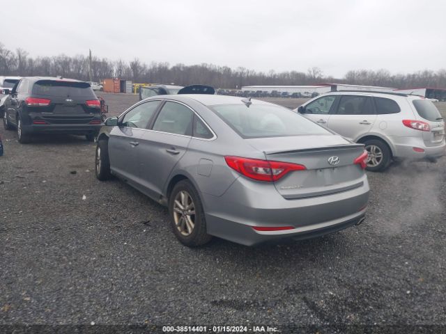 Photo 2 VIN: 5NPE24AF6FH055042 - HYUNDAI SONATA 