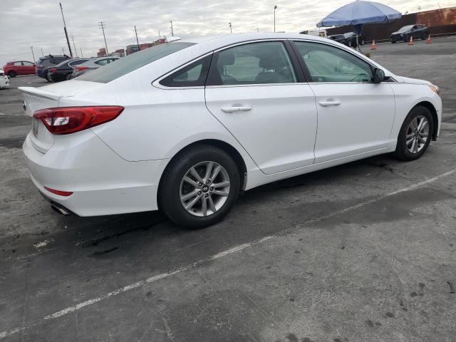 Photo 2 VIN: 5NPE24AF6FH056398 - HYUNDAI SONATA SE 