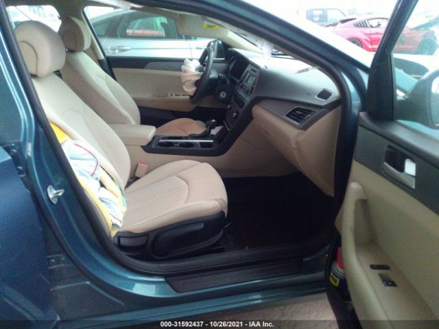 Photo 4 VIN: 5NPE24AF6FH056949 - HYUNDAI SONATA 