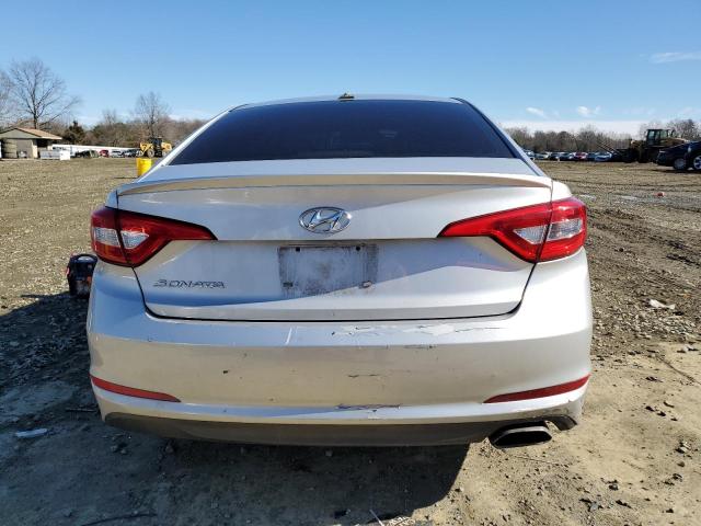 Photo 5 VIN: 5NPE24AF6FH057731 - HYUNDAI SONATA SE 