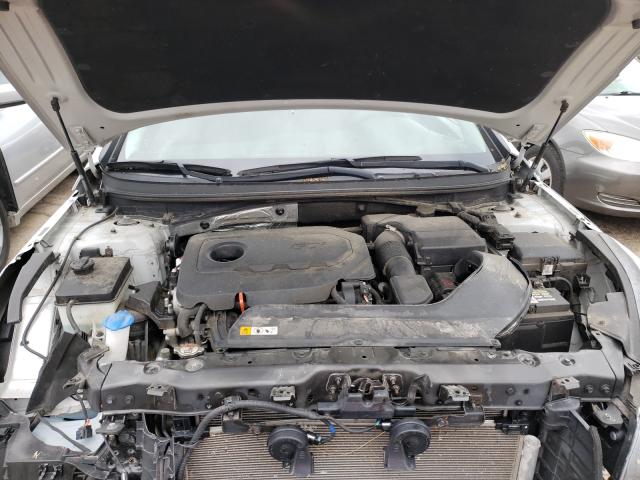 Photo 6 VIN: 5NPE24AF6FH058832 - HYUNDAI SONATA SE 