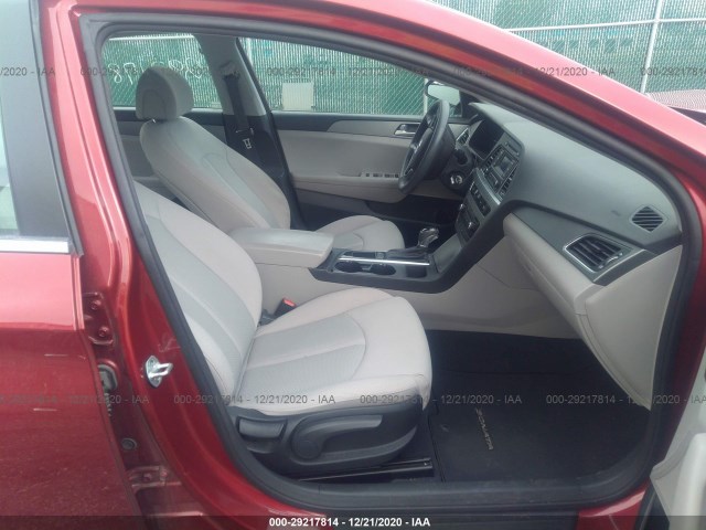 Photo 4 VIN: 5NPE24AF6FH062198 - HYUNDAI SONATA 