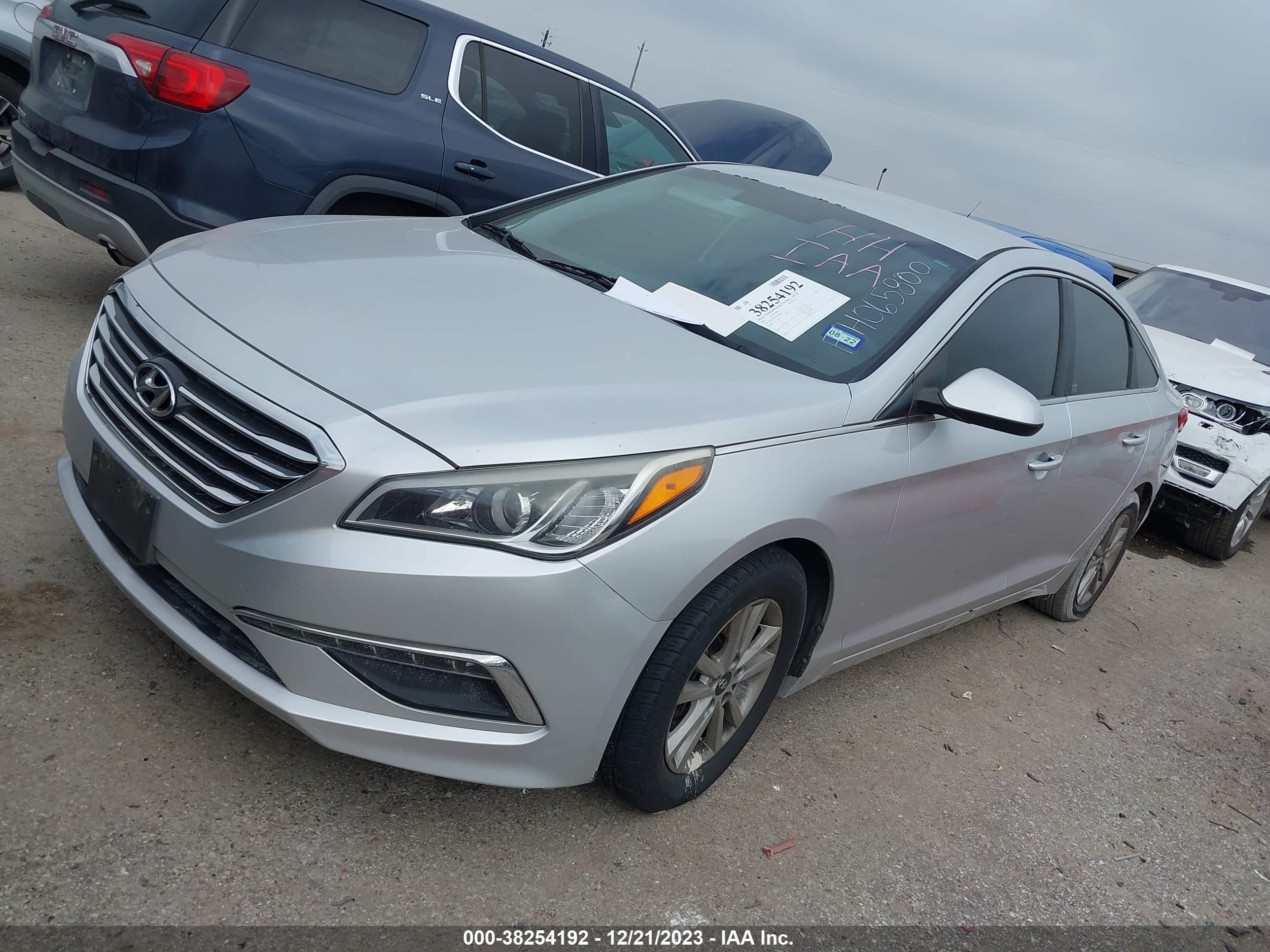 Photo 1 VIN: 5NPE24AF6FH065800 - HYUNDAI SONATA 