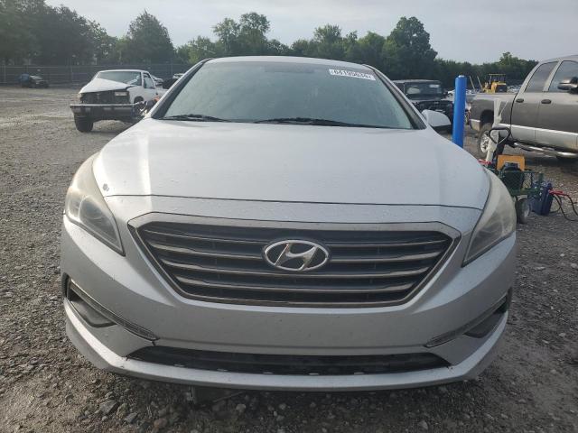 Photo 4 VIN: 5NPE24AF6FH120410 - HYUNDAI SONATA SE 