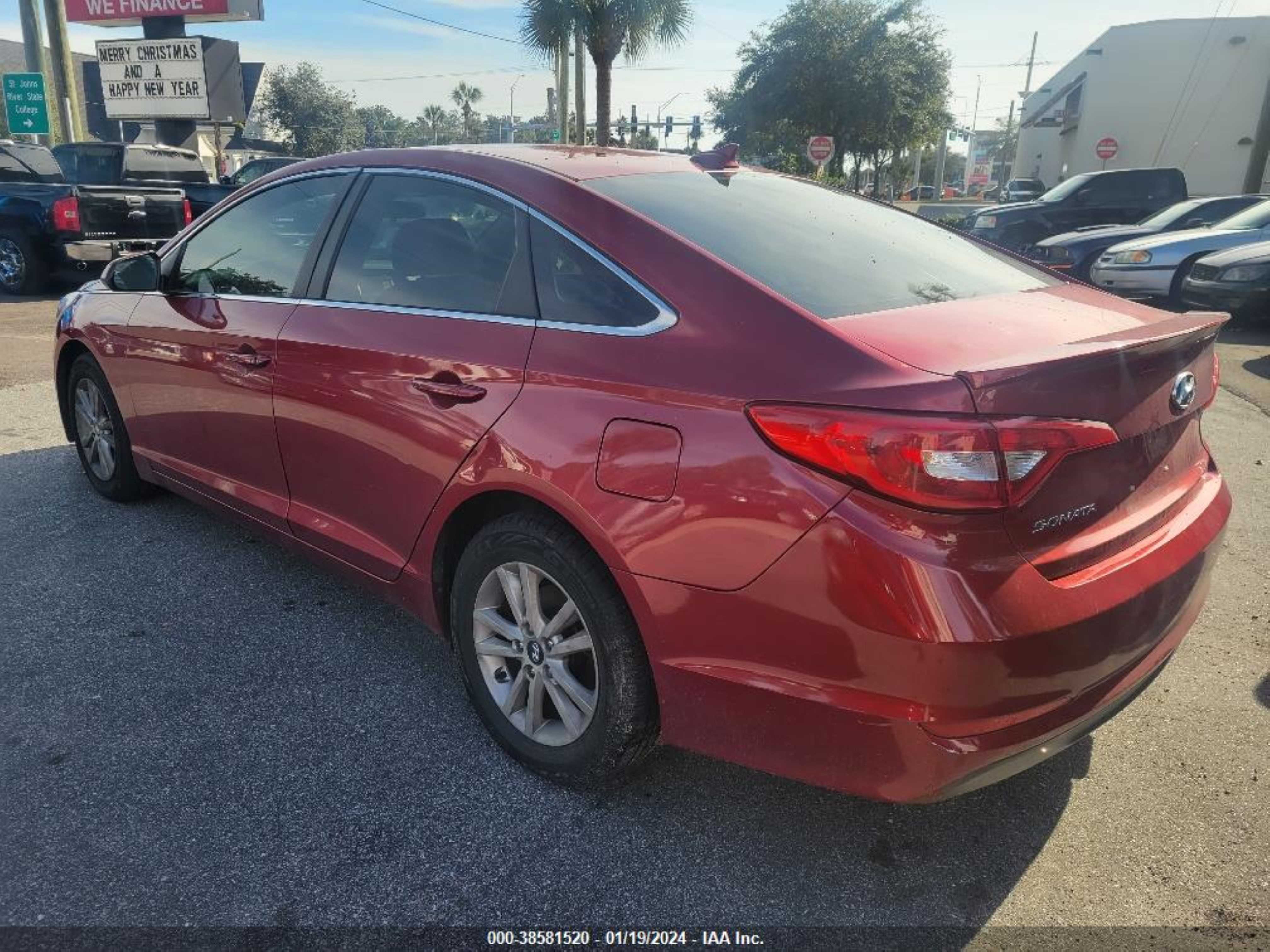 Photo 2 VIN: 5NPE24AF6FH126014 - HYUNDAI SONATA 