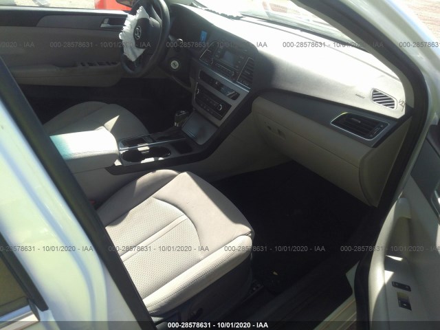 Photo 4 VIN: 5NPE24AF6FH127728 - HYUNDAI SONATA 