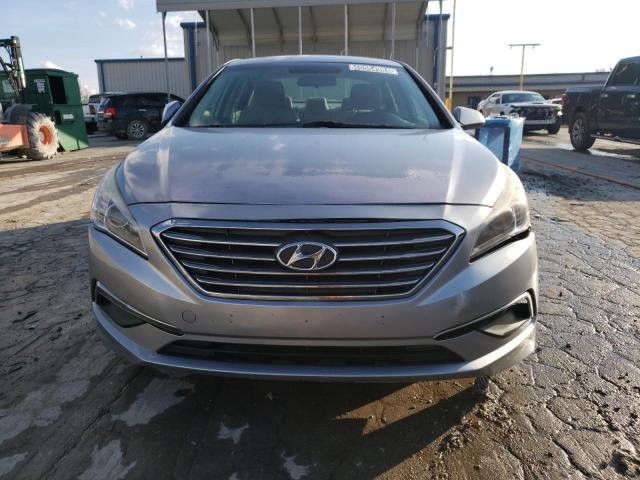 Photo 4 VIN: 5NPE24AF6FH135697 - HYUNDAI SONATA 