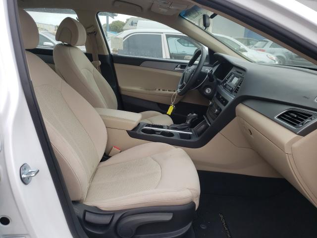 Photo 4 VIN: 5NPE24AF6FH147719 - HYUNDAI SONATA SE 