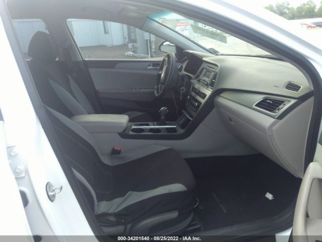 Photo 4 VIN: 5NPE24AF6FH152970 - HYUNDAI SONATA 