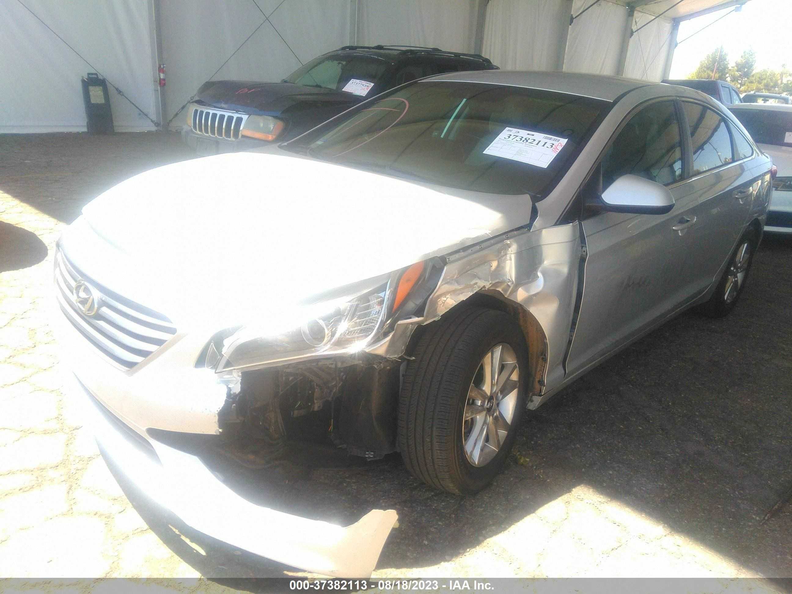 Photo 5 VIN: 5NPE24AF6FH167713 - HYUNDAI SONATA 