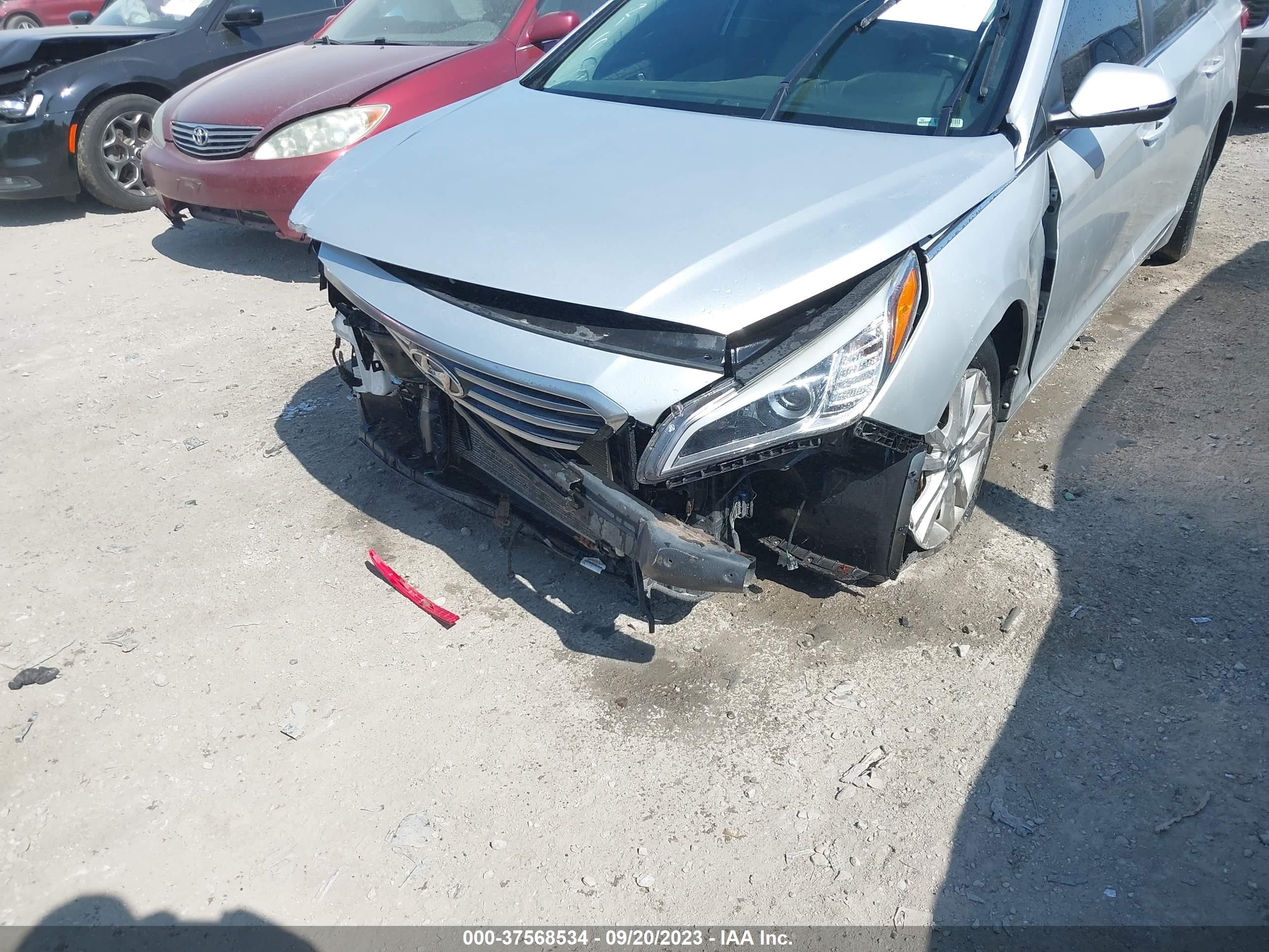 Photo 5 VIN: 5NPE24AF6FH181045 - HYUNDAI SONATA 