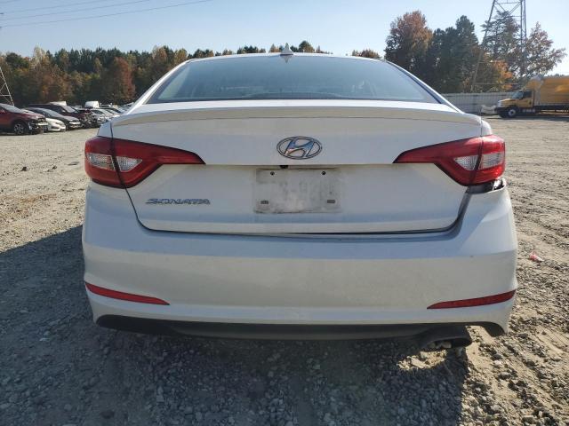 Photo 5 VIN: 5NPE24AF6FH194958 - HYUNDAI SONATA SE 