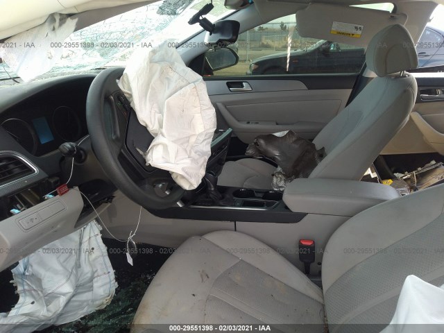 Photo 4 VIN: 5NPE24AF6FH200208 - HYUNDAI SONATA 