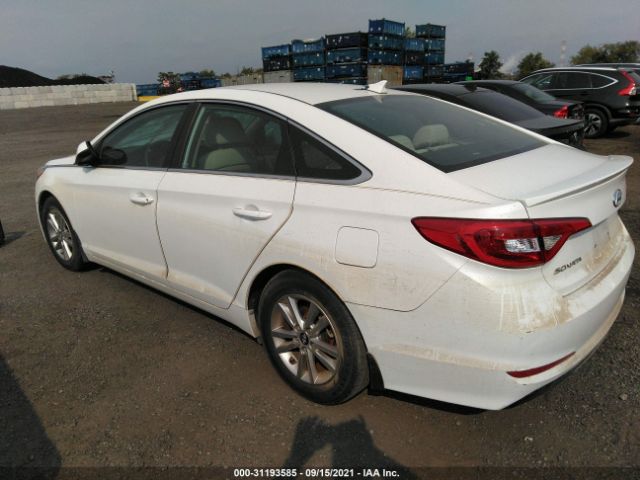 Photo 2 VIN: 5NPE24AF6FH207580 - HYUNDAI SONATA 