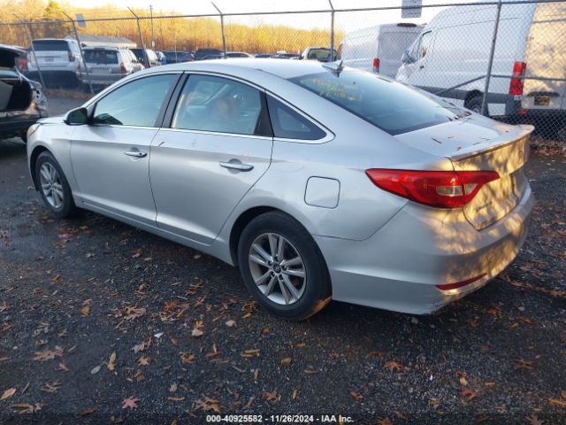 Photo 2 VIN: 5NPE24AF6FH216893 - HYUNDAI SONATA 