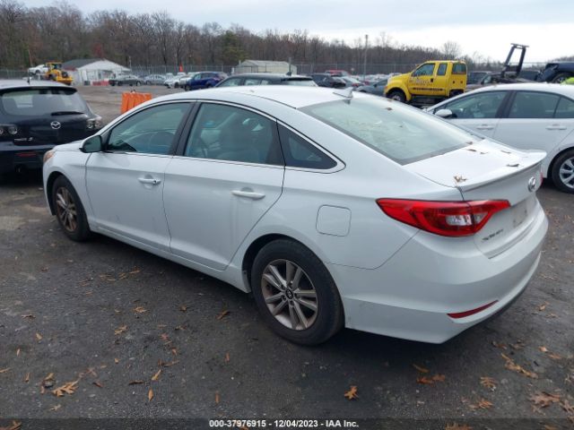 Photo 2 VIN: 5NPE24AF6FH233127 - HYUNDAI SONATA 