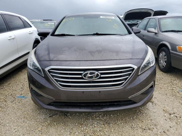 Photo 4 VIN: 5NPE24AF6FH237811 - HYUNDAI SONATA SE 