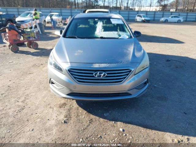 Photo 5 VIN: 5NPE24AF6FH240823 - HYUNDAI SONATA 