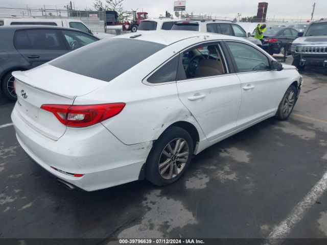 Photo 3 VIN: 5NPE24AF6FH255158 - HYUNDAI SONATA 