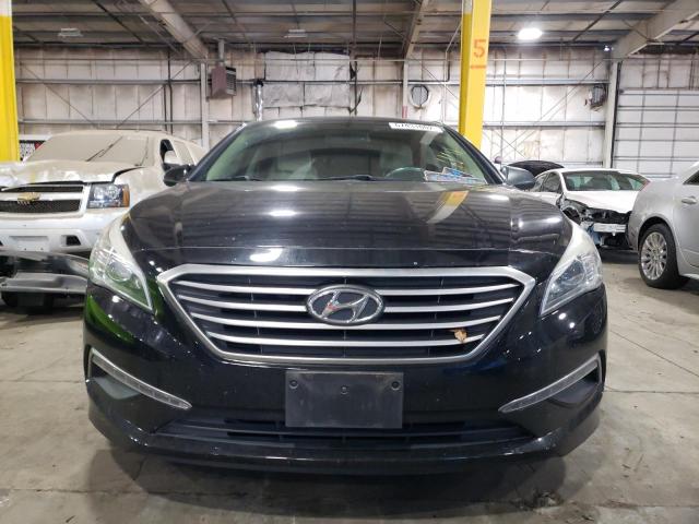 Photo 4 VIN: 5NPE24AF6FH255712 - HYUNDAI SONATA SE 