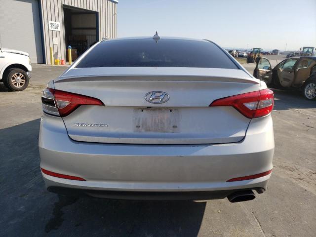 Photo 5 VIN: 5NPE24AF6GH269644 - HYUNDAI SONATA SE 