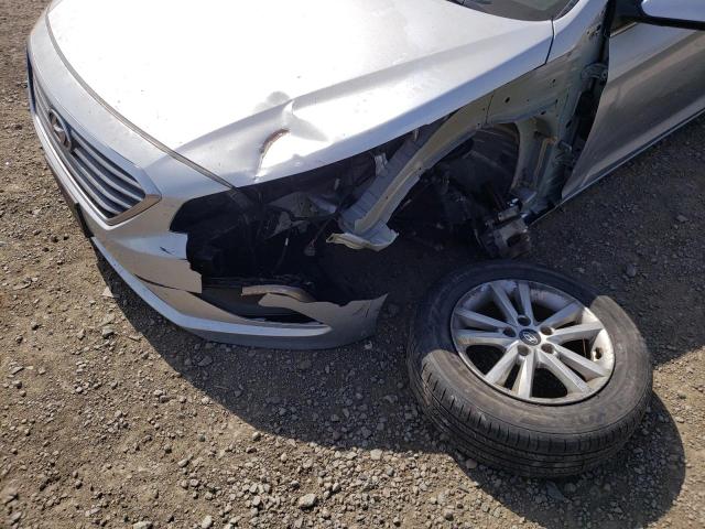 Photo 8 VIN: 5NPE24AF6GH271703 - HYUNDAI SONATA SE 