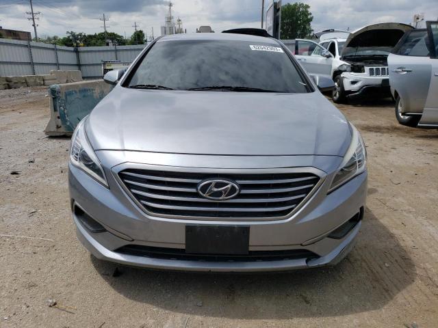 Photo 4 VIN: 5NPE24AF6GH277453 - HYUNDAI SONATA SE 